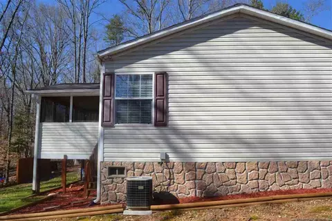 160 Latham Dr, Anderson, SC 29621 photo 3