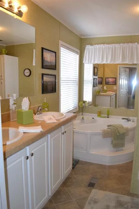 160 Latham Dr, Anderson, SC 29621 photo 22