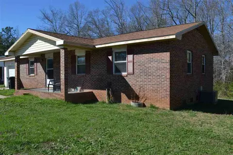 322 Tribble St, Honea Path, SC 29654 photo 2