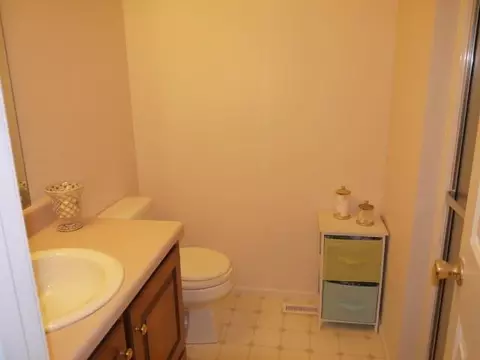 210 Maple Dr, Anderson, SC 29621 photo 7
