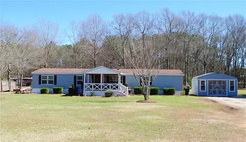 1018 Meaders Ln, Honea Path, SC 29654 photo 1