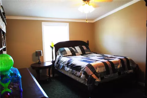 1018 Meaders Ln, Honea Path, SC 29654 photo 11