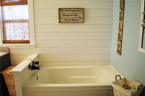 1018 Meaders Ln, Honea Path, SC 29654 photo 16