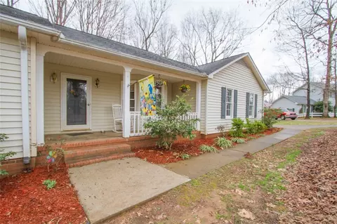 109 Beech Ln, Anderson, SC 29621 photo 4