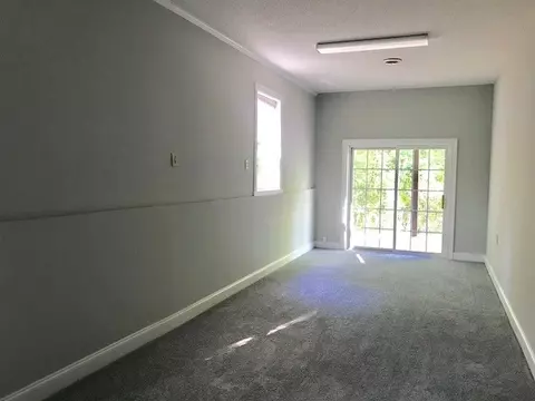 303 Falling Leaf Ct, Seneca, SC 29672 photo 9