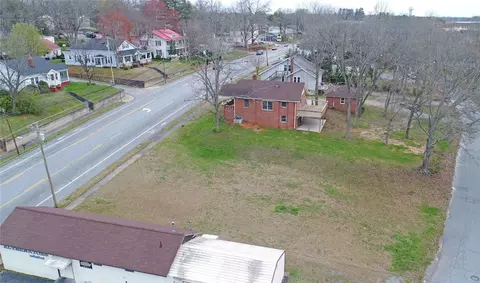 403 N A St, Easley, SC 29640 photo 6