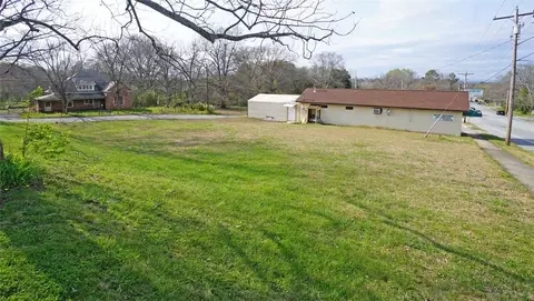 403 N A St, Easley, SC 29640 photo 2