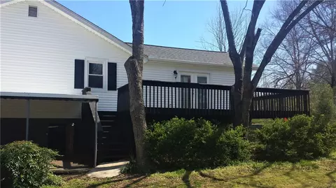 613 W 2nd Ave, Easley, SC 29640 photo 12