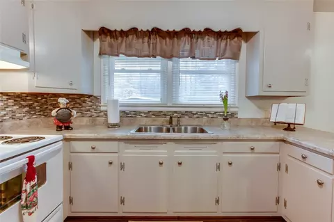 111 Mulliken Rd, Central, SC 29630 photo 8