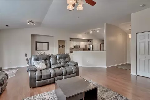 229 Worcester Ln, Easley, SC 29642 photo 8