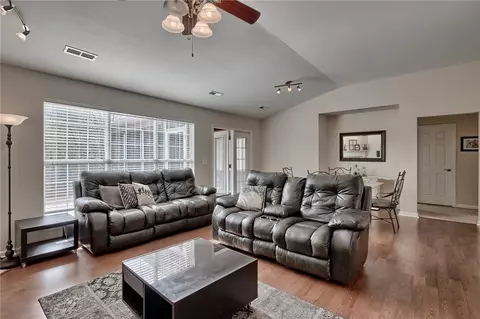 229 Worcester Ln, Easley, SC 29642 photo 7