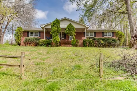 194 Old River Rd, Pelzer, SC 29669 photo 2