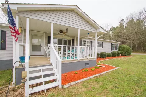 1515 Abercrombie Rd, Honea Path, SC 29654 photo 2