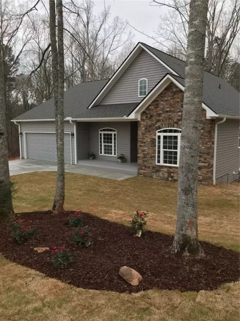310 Burkett Rd, Seneca, SC 29672 photo 2