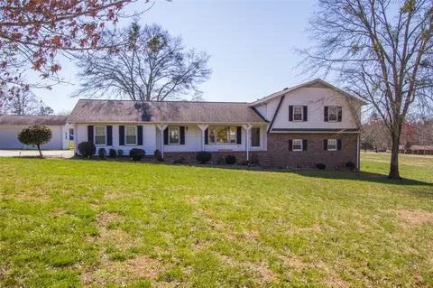 141 Cindy Ln, Easley, SC 29642 photo 37