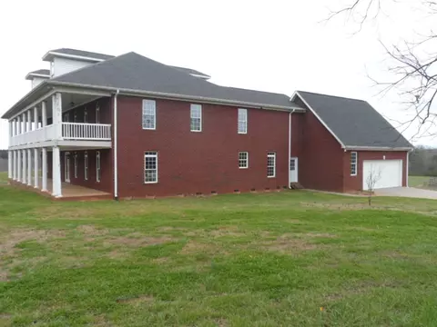 231 E Bennett Rd, Westminster, SC 29693 photo 3