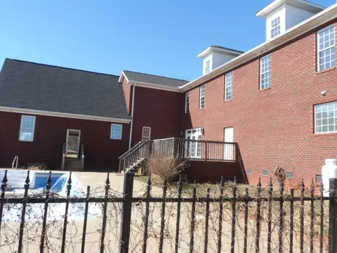 231 E Bennett Rd, Westminster, SC 29693 photo 6