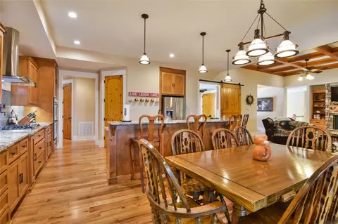 912 Four Views Ct, Seneca, SC 29672 photo 9