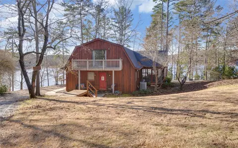 48 Knox Dr, Toccoa, GA 30577 photo 1