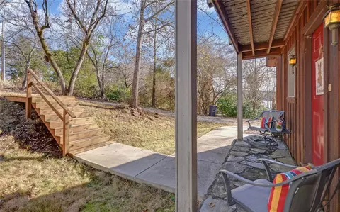48 Knox Dr, Toccoa, GA 30577 photo 3