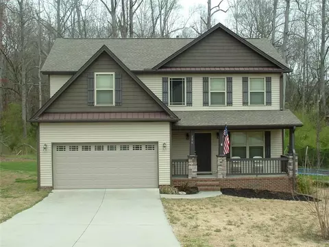 106 Crofton Ct, Easley, SC 29642 photo 1