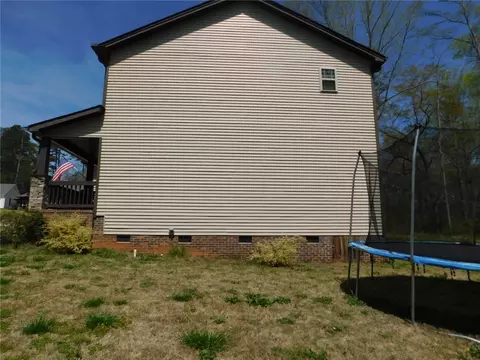 106 Crofton Ct, Easley, SC 29642 photo 8