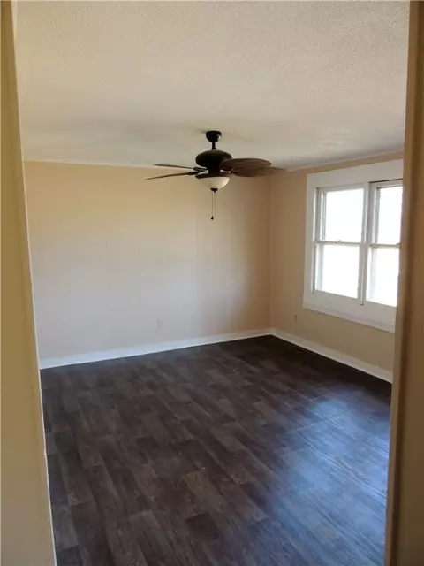 216 Porter Rd, Pendleton, SC 29670 photo 2