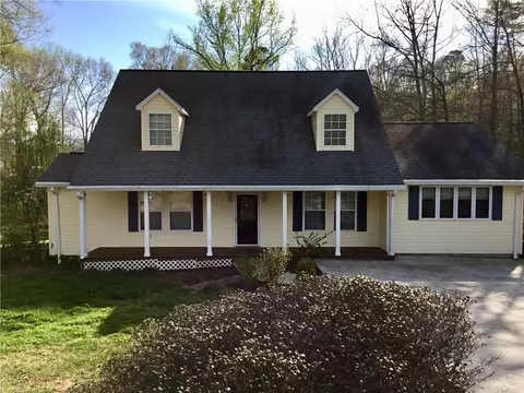 103 Murray Ave, Honea Path, SC 29654 photo 4