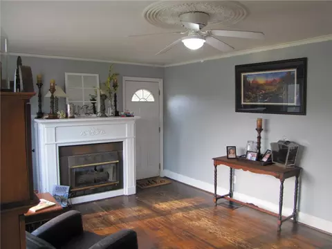 102 Cherokee Rd, Easley, SC 29642 photo 7