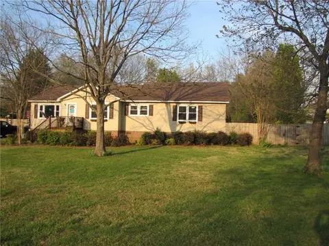 102 Cherokee Rd, Easley, SC 29642 photo 42