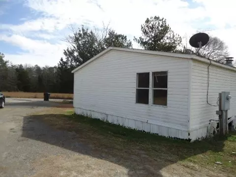 252 Cobb Rd, Pelzer, SC 29669 photo 3