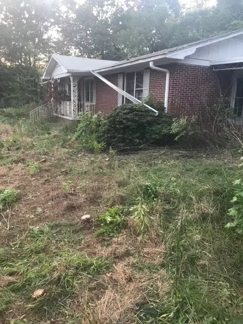 5 Forest Ln, Williamston, SC 29697 photo 2