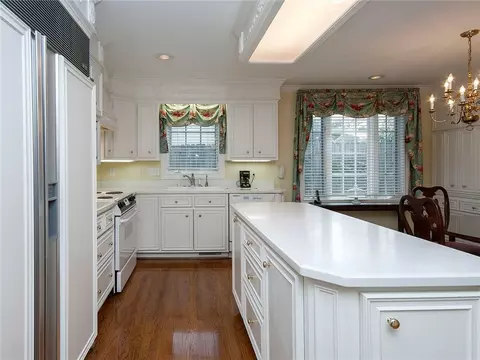 213 N B St, Easley, SC 29640 photo 9