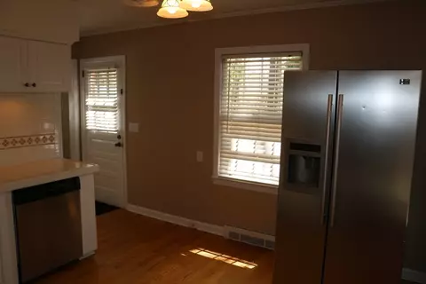 100 Lloyd St, Seneca, SC 29678 photo 4