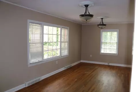 100 Lloyd St, Seneca, SC 29678 photo 6