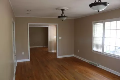 100 Lloyd St, Seneca, SC 29678 photo 7