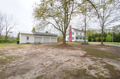 124 E Mcgee St, Honea Path, SC 29654 photo 7