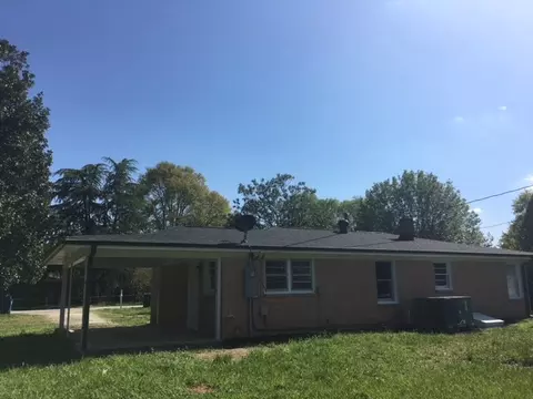 14 Gray Dr, Williamston, SC 29697 photo 2