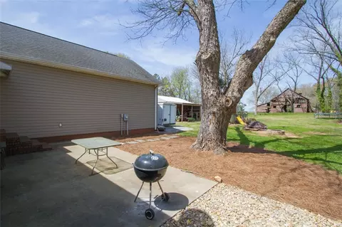 213 Latham Rd, Easley, SC 29640 photo 41