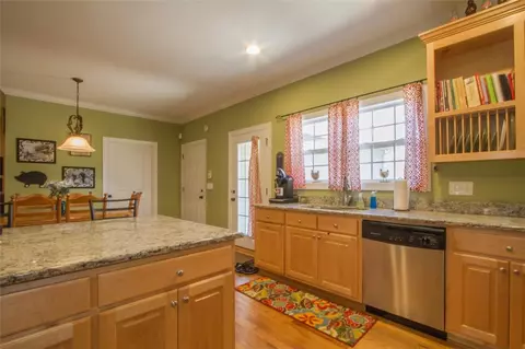 213 Latham Rd, Easley, SC 29640 photo 14