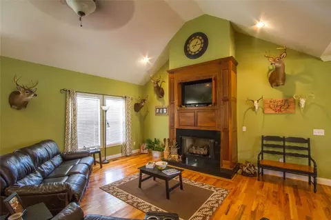 213 Latham Rd, Easley, SC 29640 photo 7