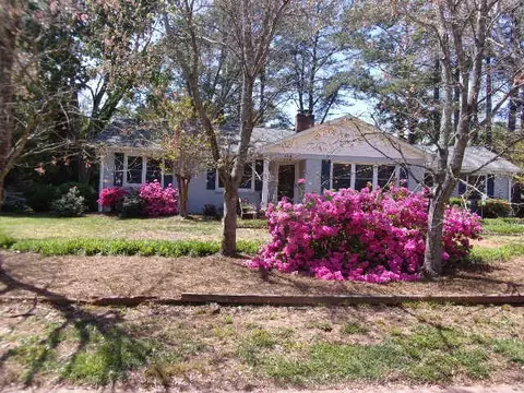 744 Berkeley Dr, Clemson, SC 29631 photo 1