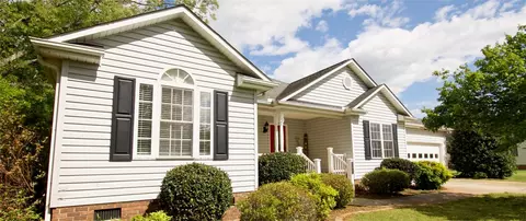 106 Larkspur Ln, Pendleton, SC 29670 photo 1