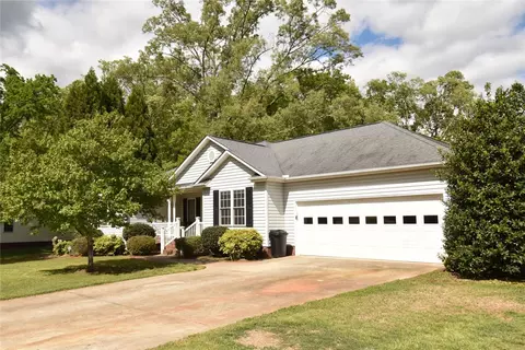 106 Larkspur Ln, Pendleton, SC 29670 photo 3