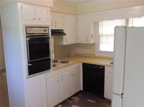 2709 Lebanon Rd, Pendleton, SC 29670 photo 2
