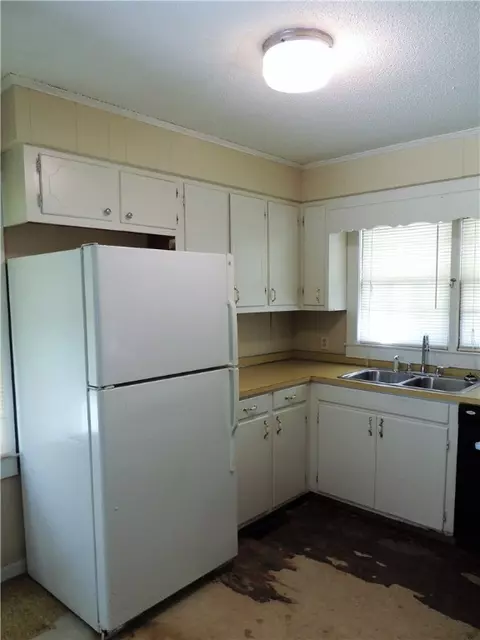 2709 Lebanon Rd, Pendleton, SC 29670 photo 3