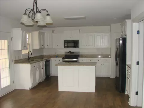 409 Bolding Rd, Pickens, SC 29671 photo 6