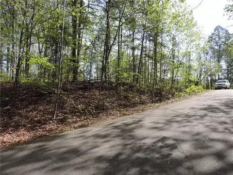 502 Inlet Dr, Seneca, SC 29672 photo 6