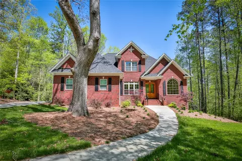 511 Heron Cove Cir, Seneca, SC 29672 photo 2