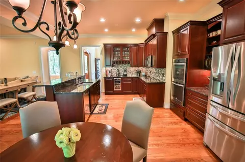 511 Heron Cove Cir, Seneca, SC 29672 photo 12